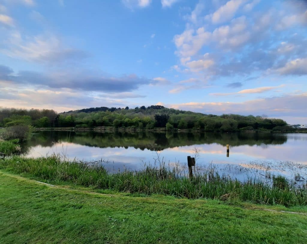 Woodshaw Reservoir photo 5