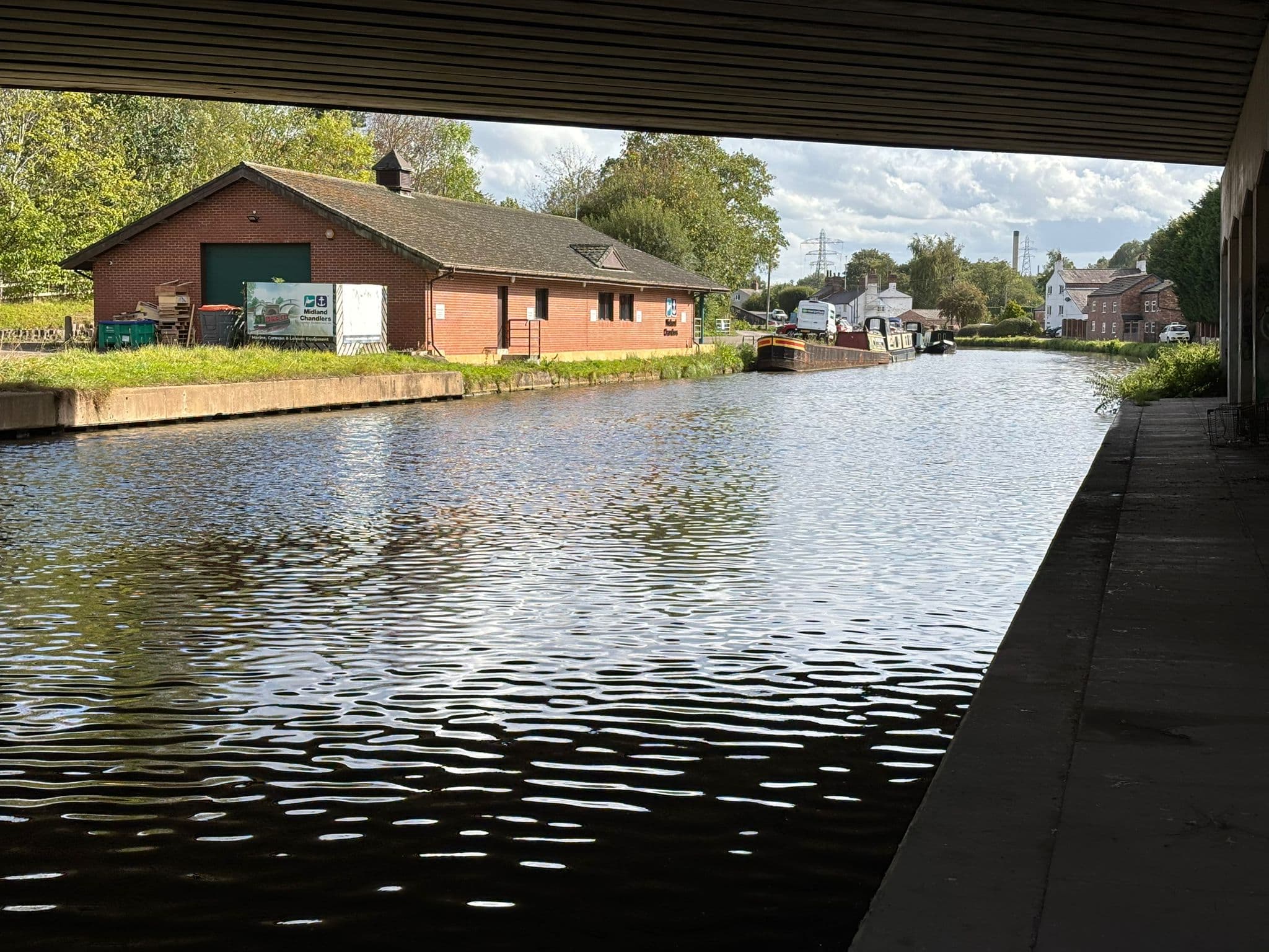 1 Preston Brook Tunnel - George Gleaves Br (PRESTON BROOK) photo 3